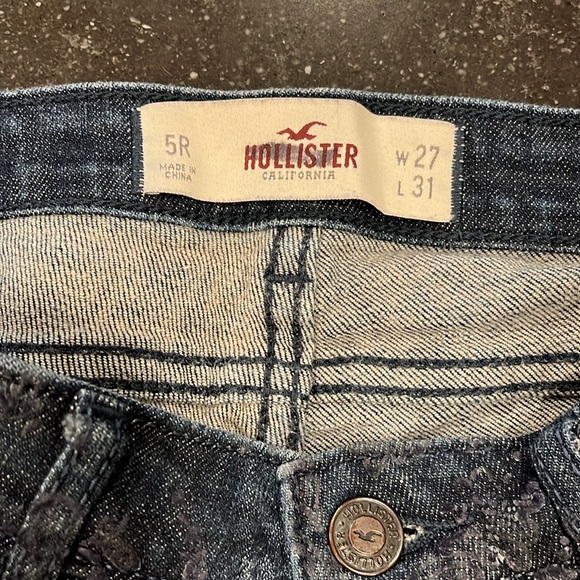 Hollister Flower Patterned Jeans - Picture 7 of 7